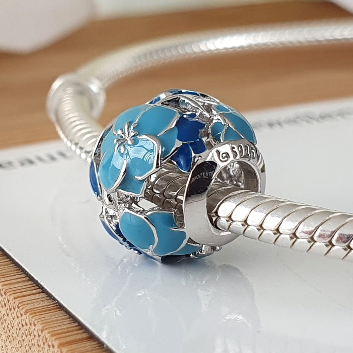 Forget Me Not Charm (Alzheimer's) - The Bee Charm