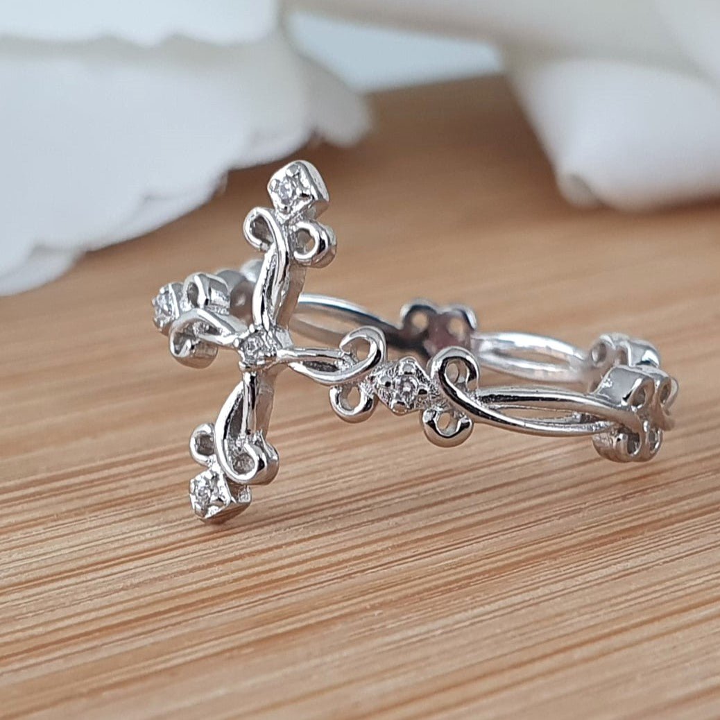 Gothic Cross Ring - The Bee Charm